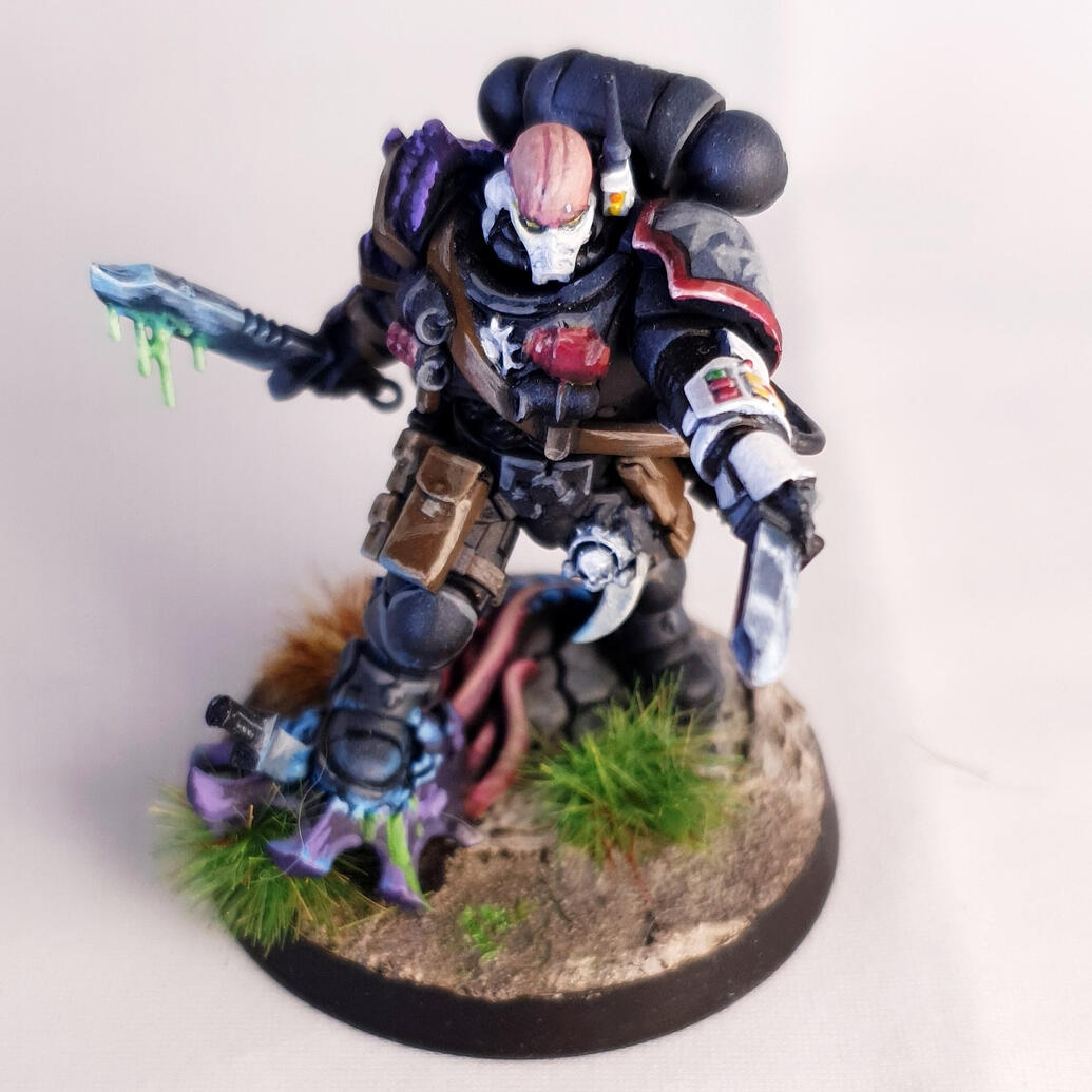 Lieutenant in Phobos Armour. Level: 2